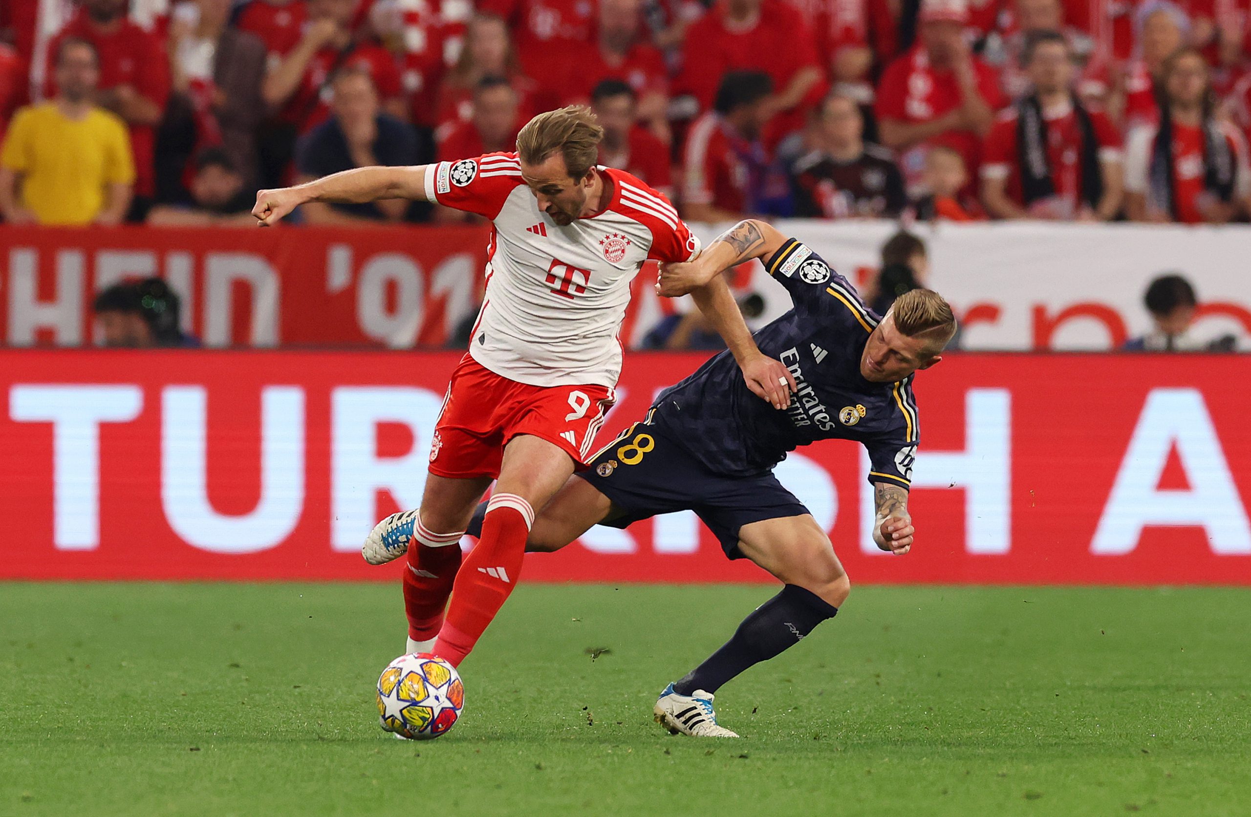 Il Bayern Monaco domina il derby d’andata. Bayer Leverkusen, speranze al lumicino!