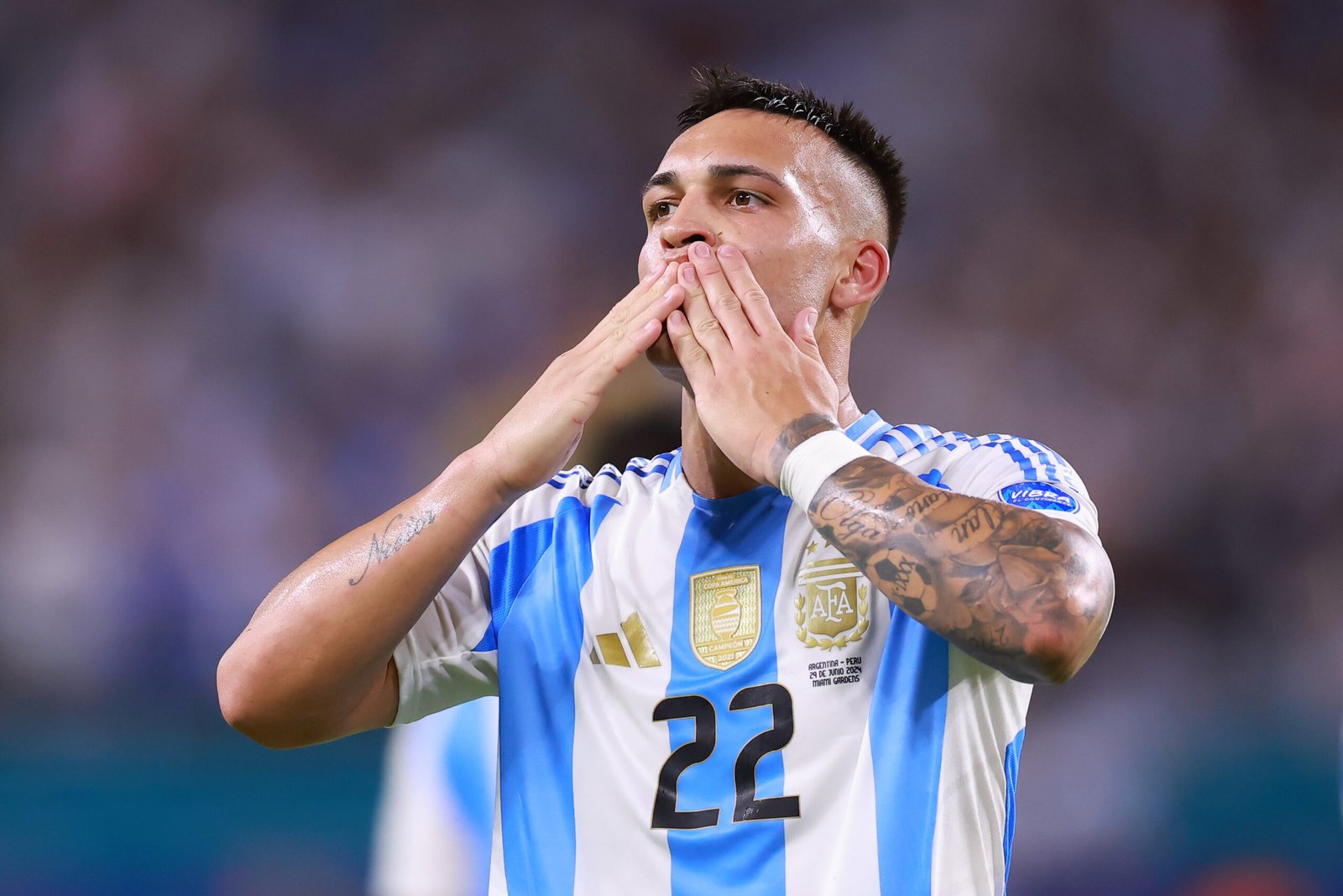 Lautaro Martinez festeggia: «Argentina punteggio perfetto! Ora recupero»