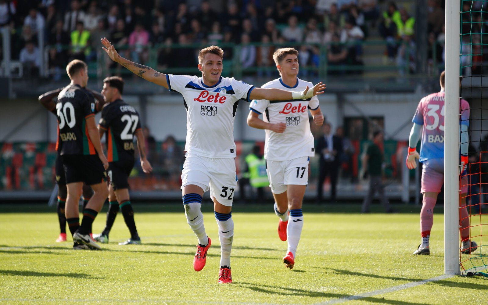 L’Atalanta vince e si diverte. Il Verona resta immobile