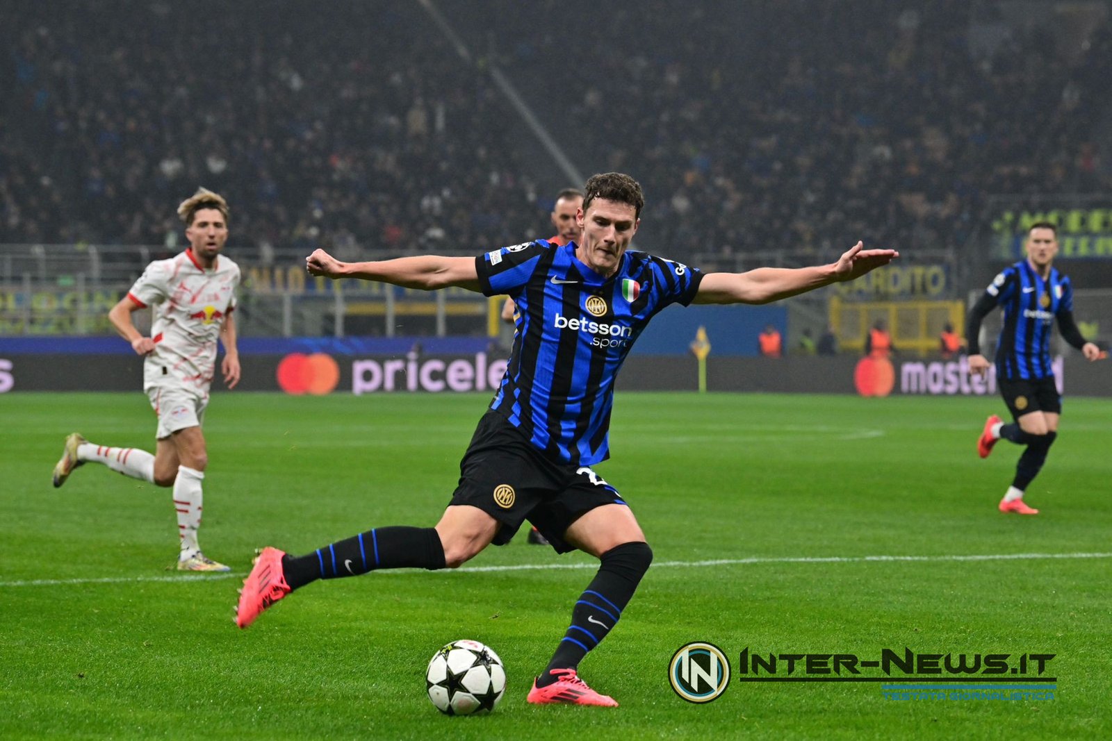 Pavard, l’Inter fa gli esami: possibile stop! Altri due da valutare – TS