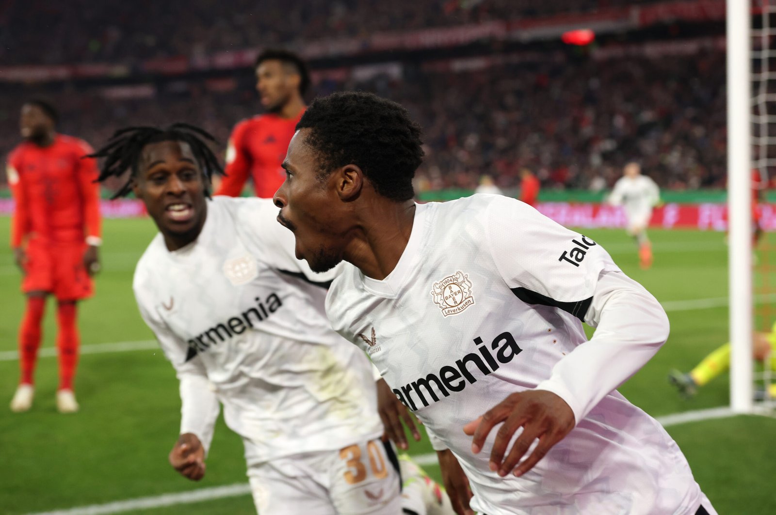 Il Bayer Leverkusen elimina il Bayern Monaco in coppa! Inter tra  7